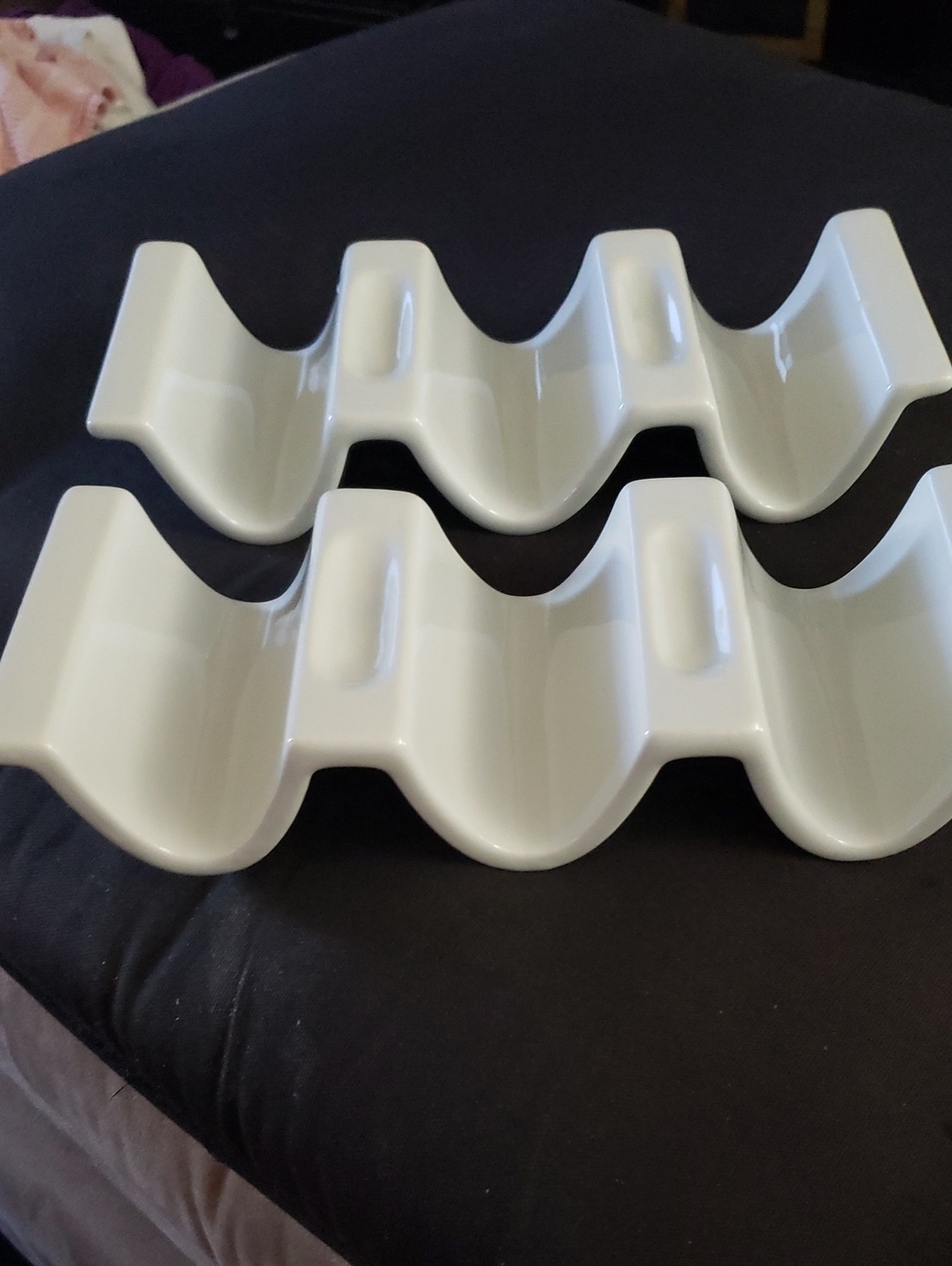 White Ceramic Wave Taco Rack - Set of 2